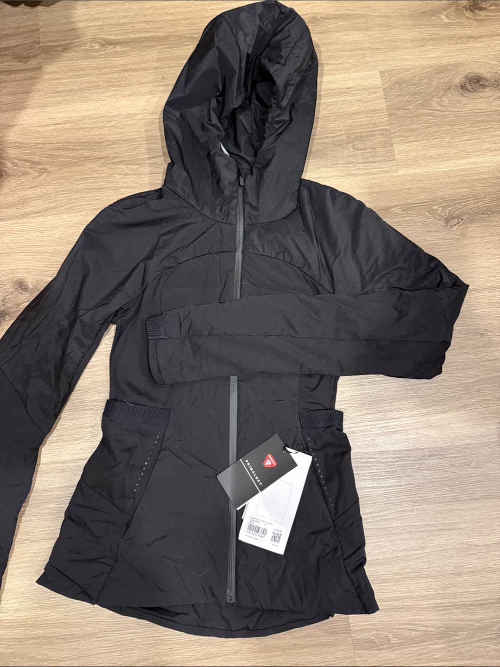 Lululemon down for it all jacket- size 4